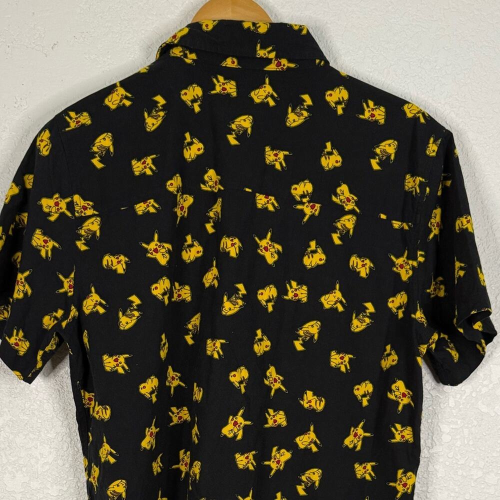 Pokemon Black and Yellow Casual Button Down Short Sleeve Shirt Casual Novelty - Picture 4 of 6